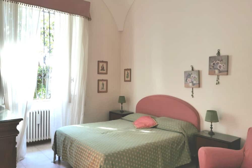 Photo of Bedroom in Gaeta