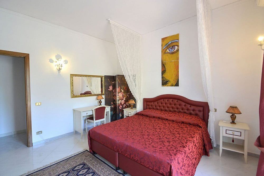 Photo of Bedroom in Montepertuso