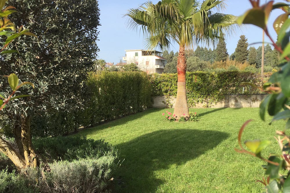 Photo of Outdoor in Caulonia