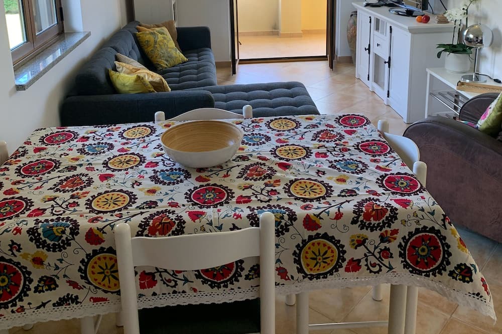 Photo of Livingroom in Caulonia