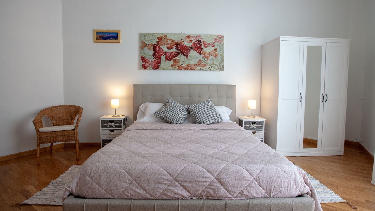 Photo of Bedroom in Naples City Centre