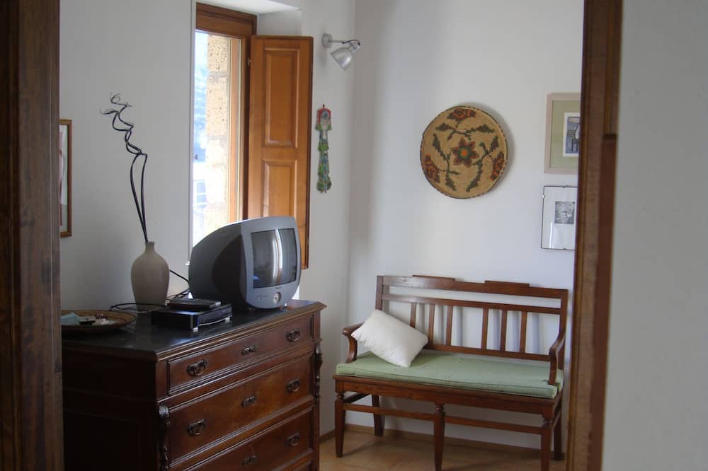 Photo of Bedroom in Latera