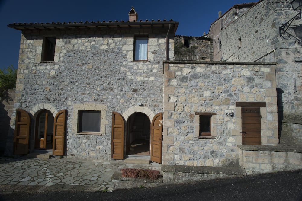 Photo of Outdoor in Latera