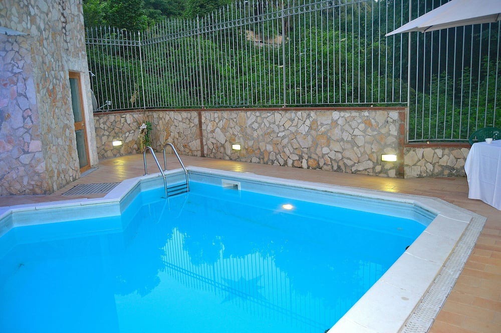 Photo of Outdoor in Naples