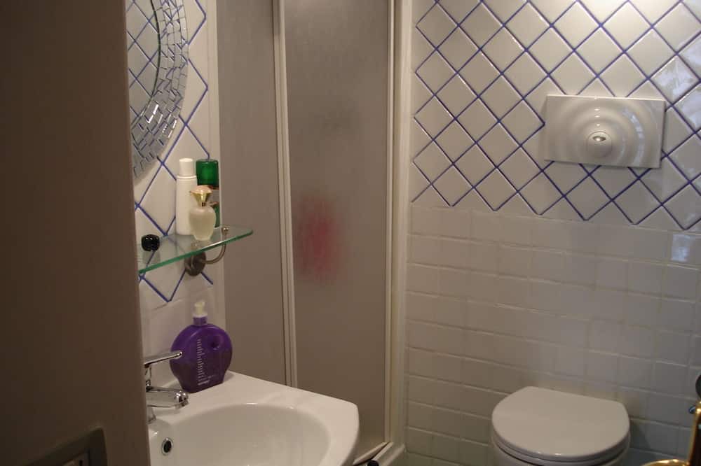 Photo of Bathroom in Chiesa Nuova