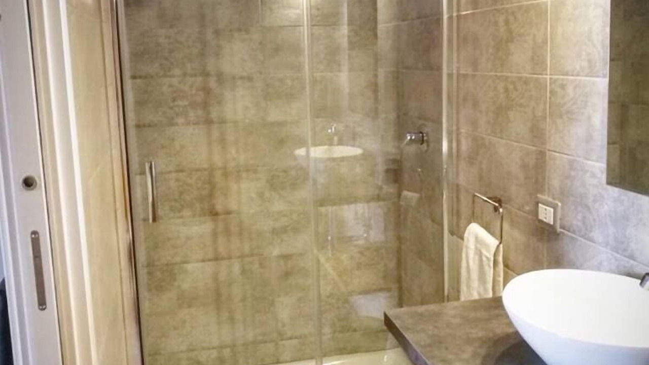 Photo of Bathroom in Naples City Centre