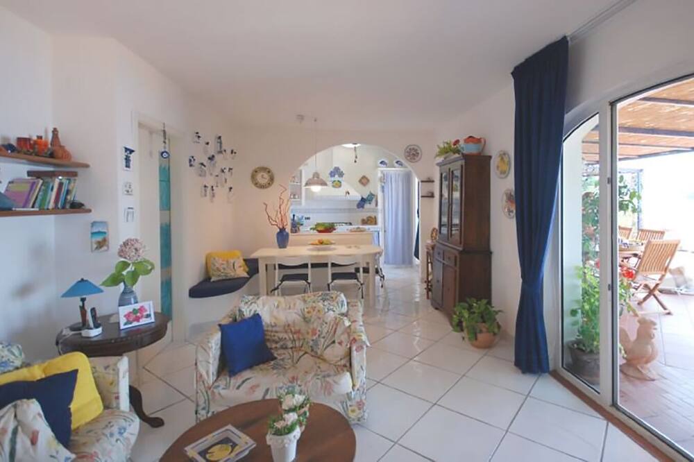 Photo of Livingroom in Termini