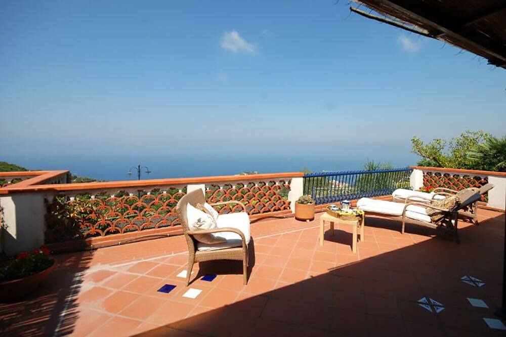 Photo of Patio Balcony in Termini