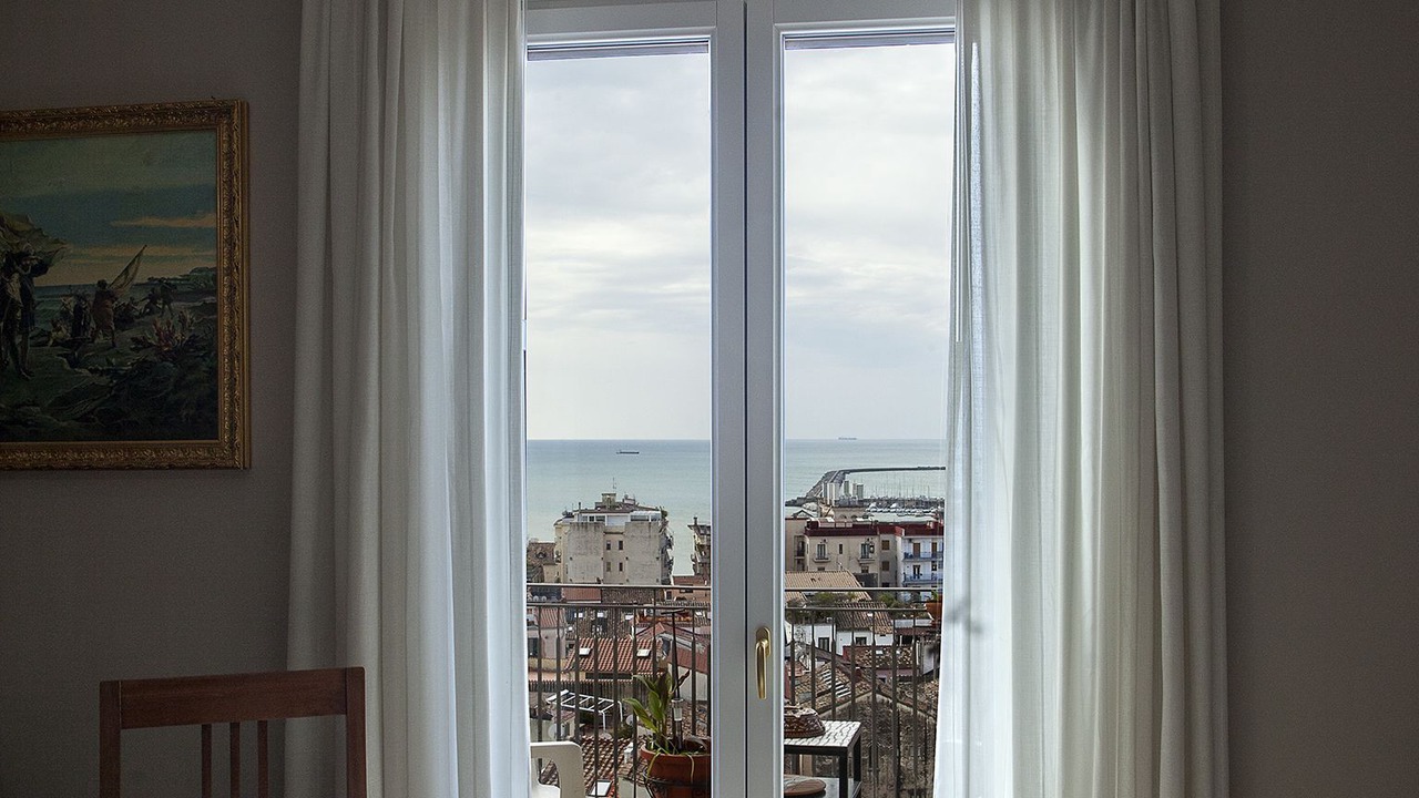 Photo of Bedroom in Historical Downtown Salerno