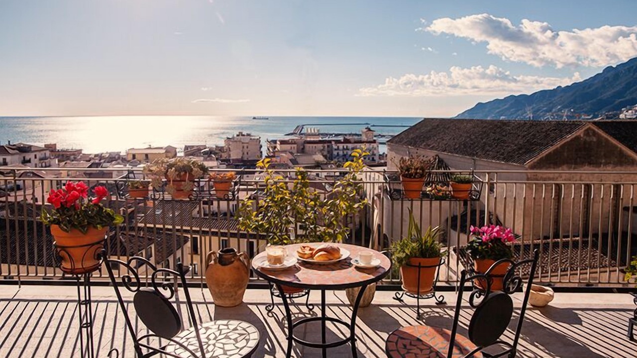 Photo of Patio Balcony in Historical Downtown Salerno