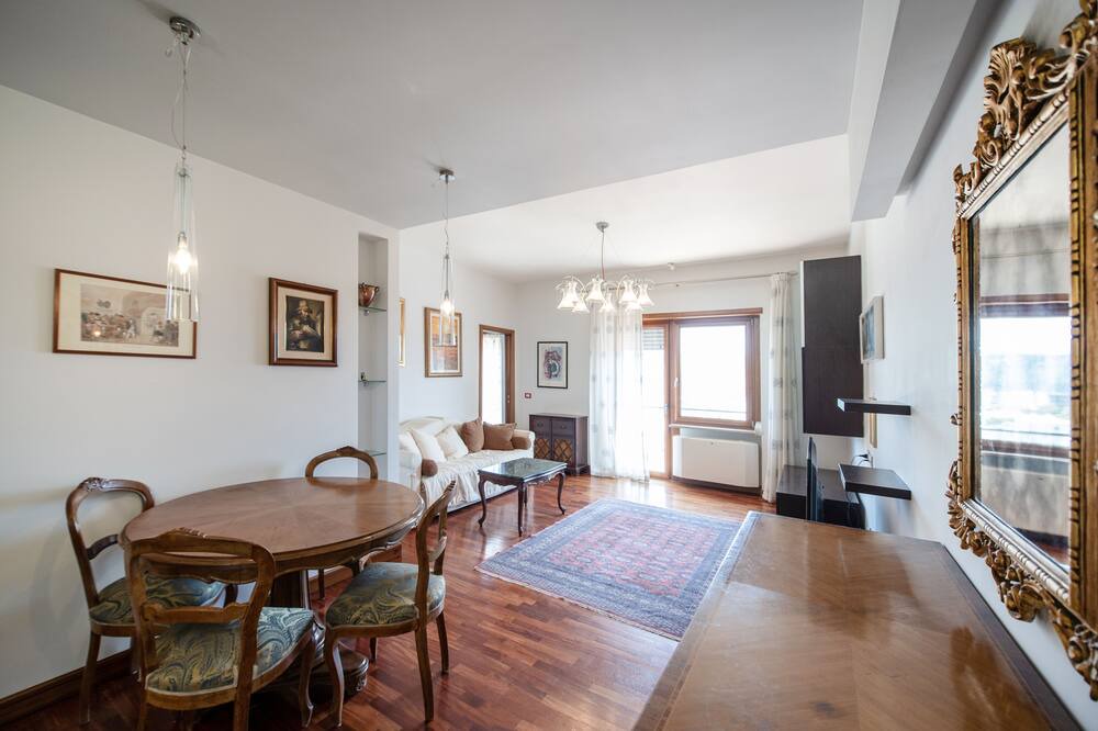 Photo of Livingroom in Fuorigrotta
