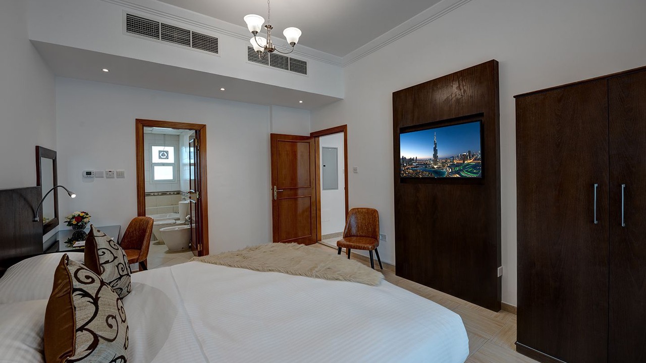 Photo of Bedroom in Mirdif