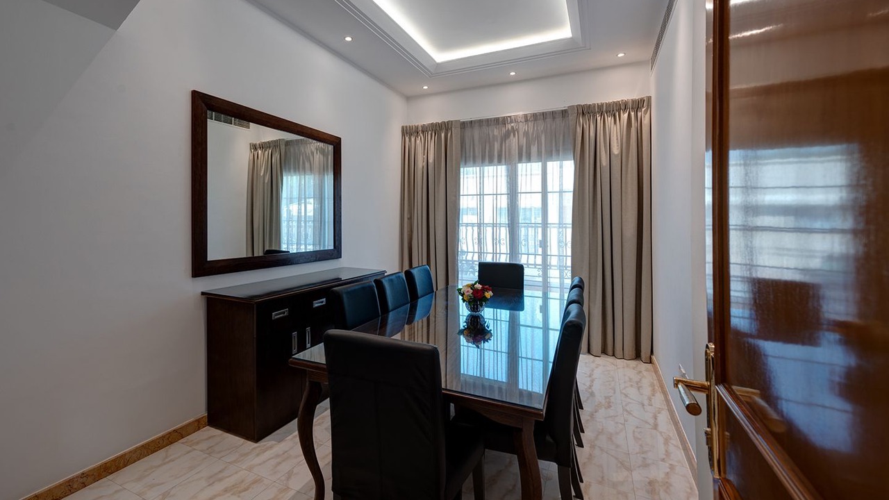 Photo of Bedroom in Mirdif