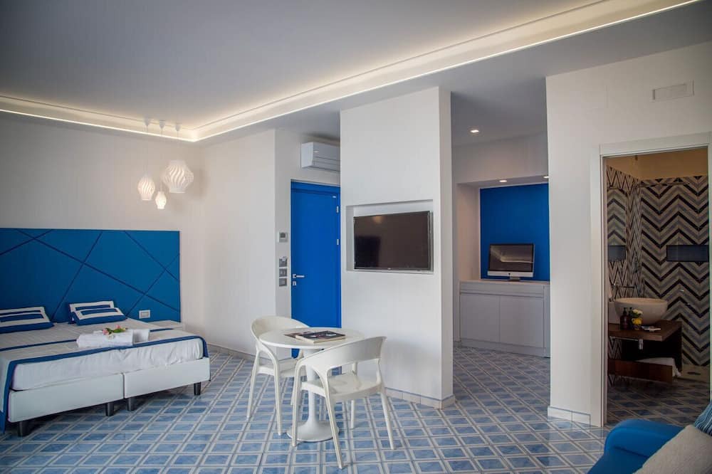 Photo of Bedroom in Pontone