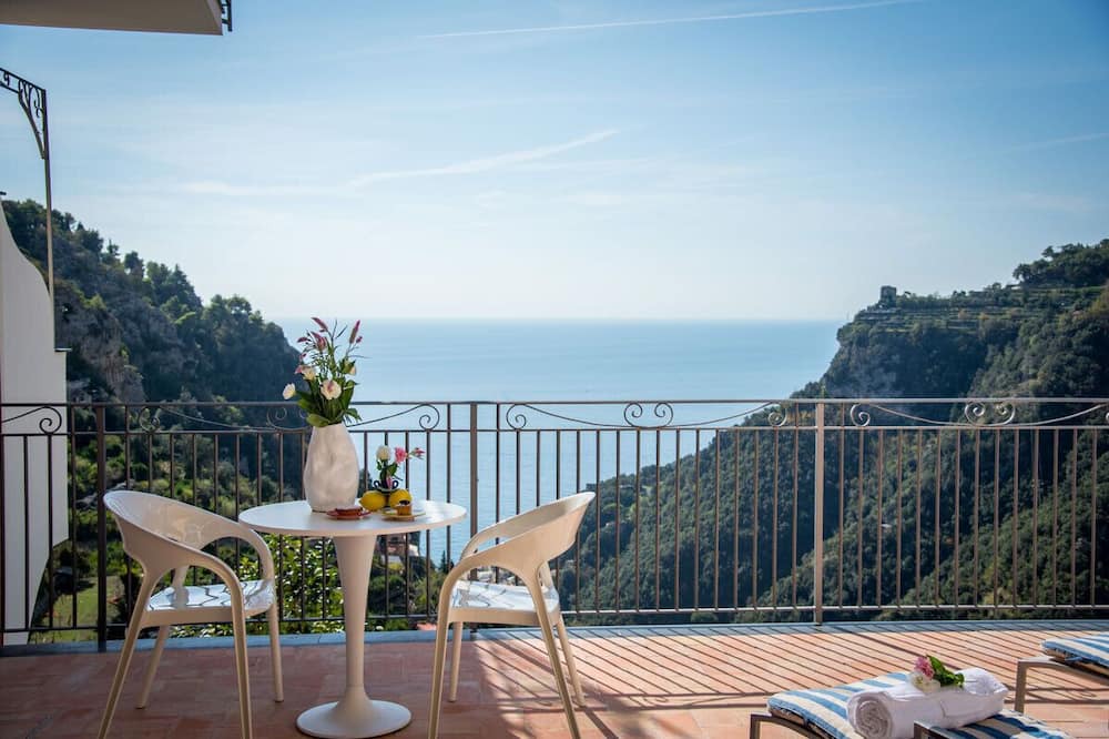 Photo of Patio Balcony in Pontone