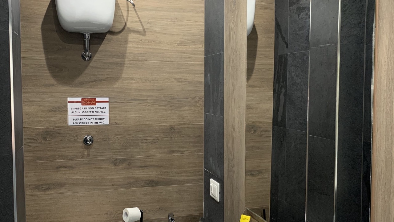 Photo of Bathroom in Rione Sanita
