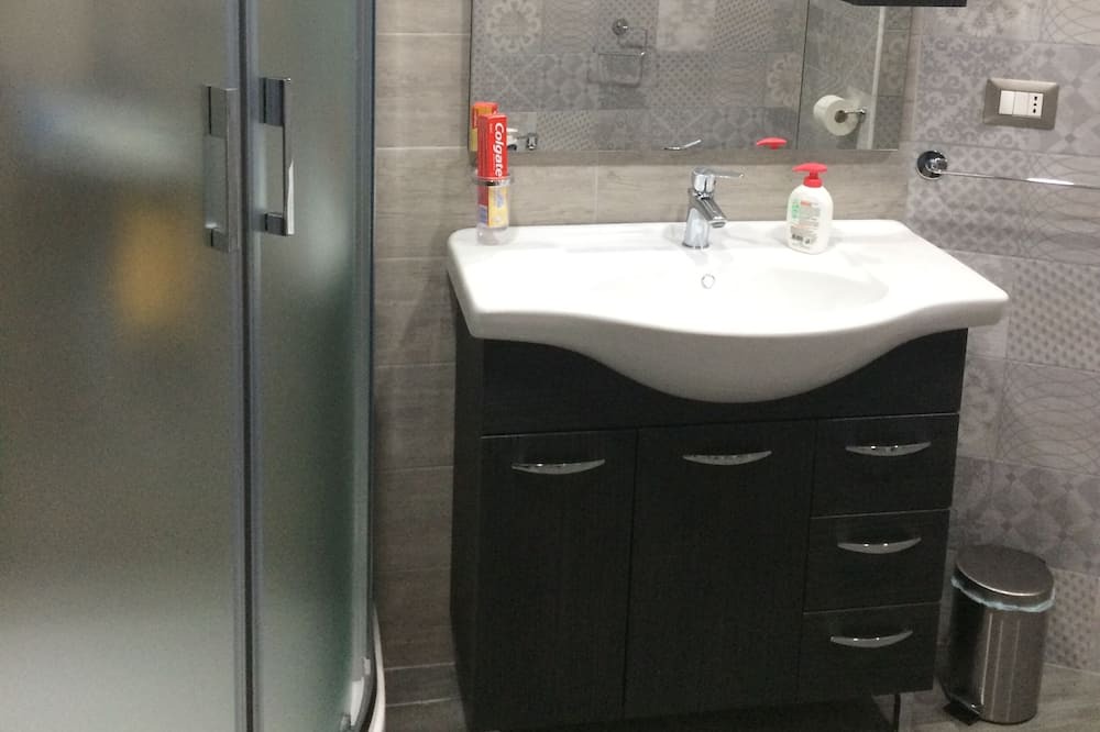 Photo of Bathroom in Casalnuovo di Napoli