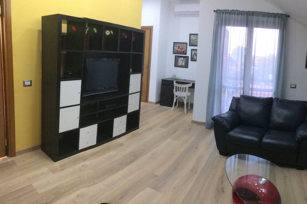 Photo of Livingroom in Casalnuovo di Napoli