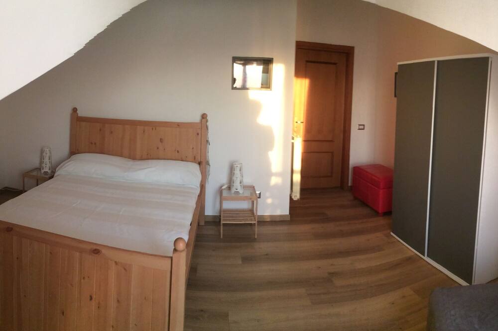 Photo of Bedroom in Casalnuovo di Napoli
