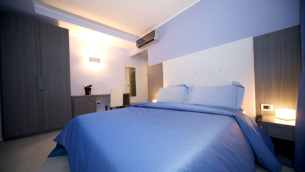 Photo of Bedroom in Castello di Cisterna