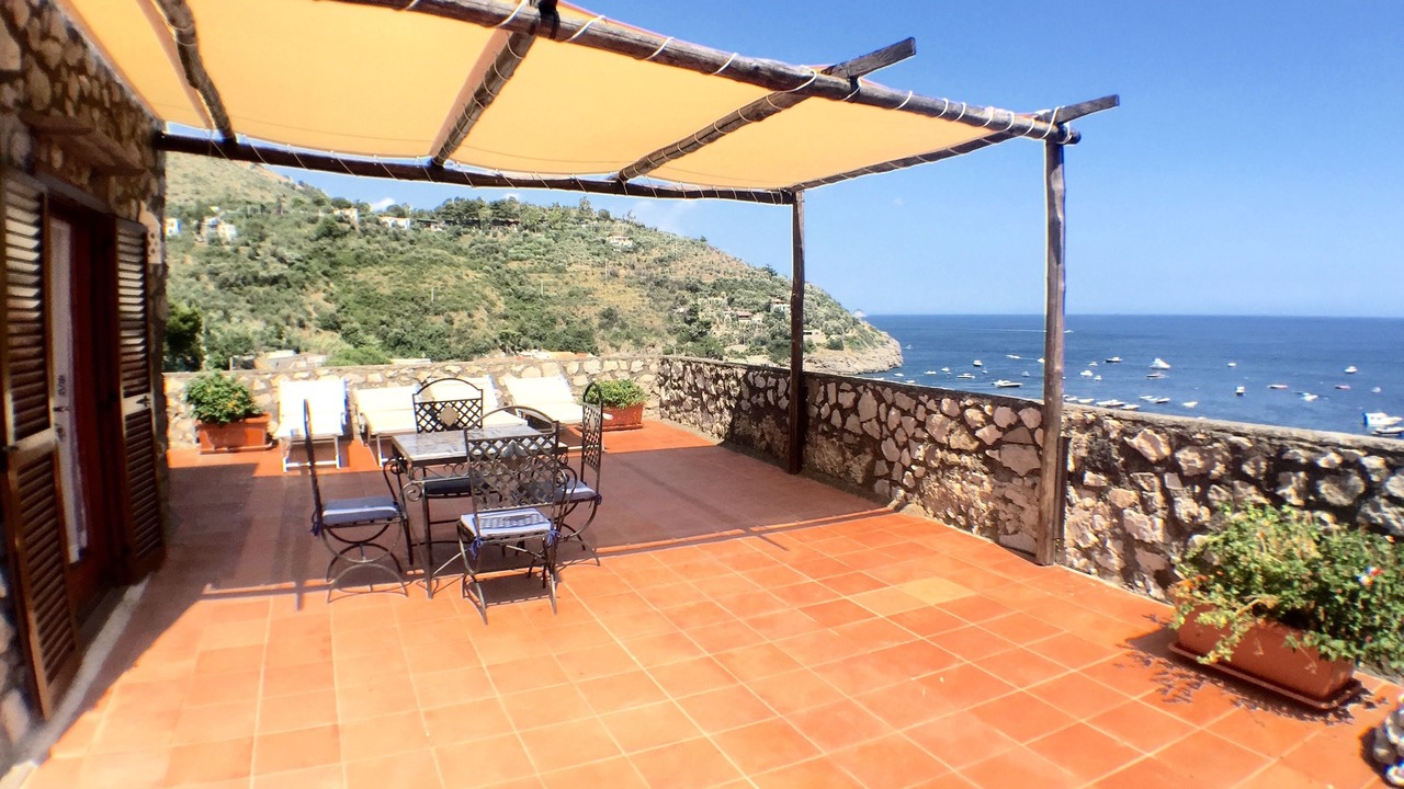 Photo of Bedroom in Marina del Cantone