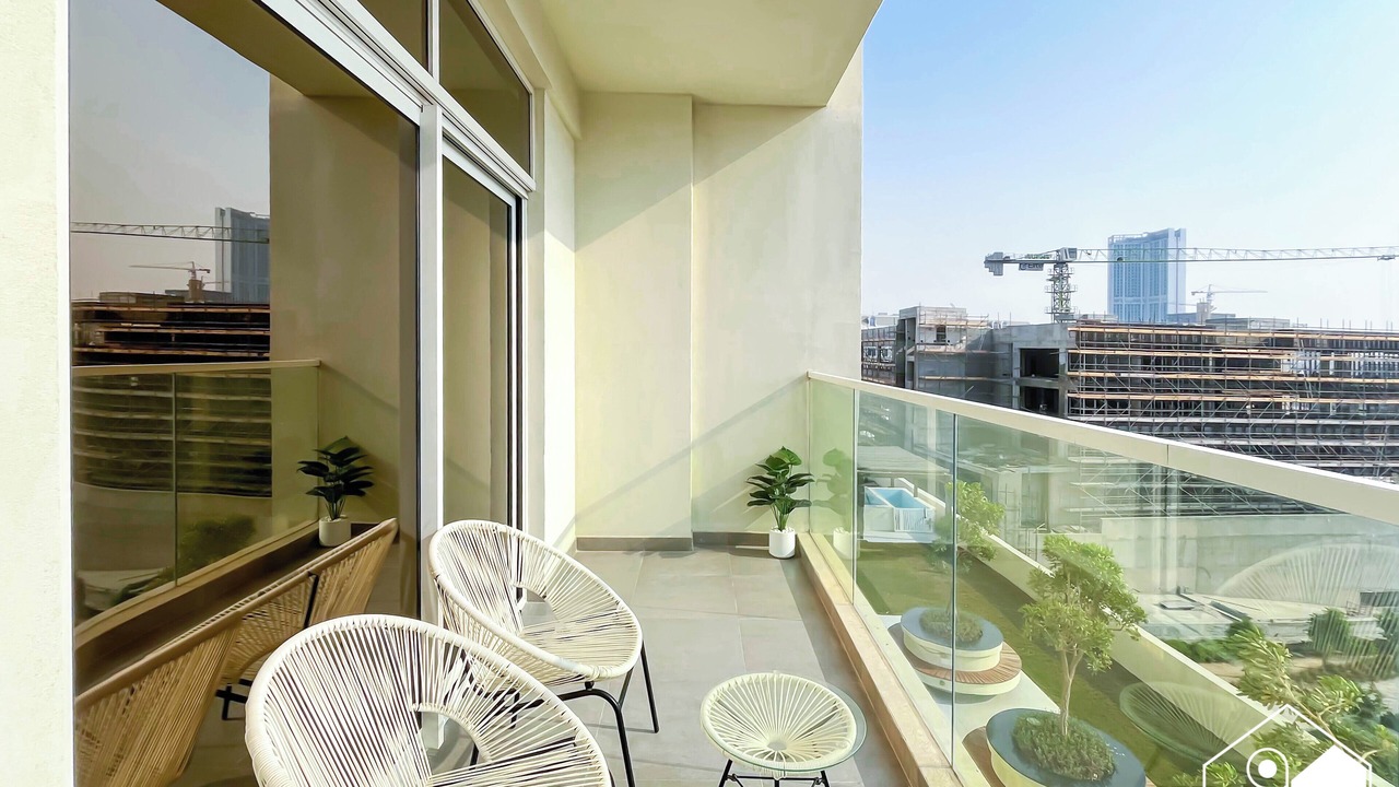 Photo of Patio Balcony in Al Barsha