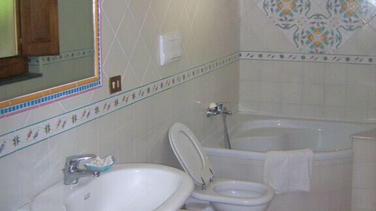 Photo of Bathroom in Tramonti