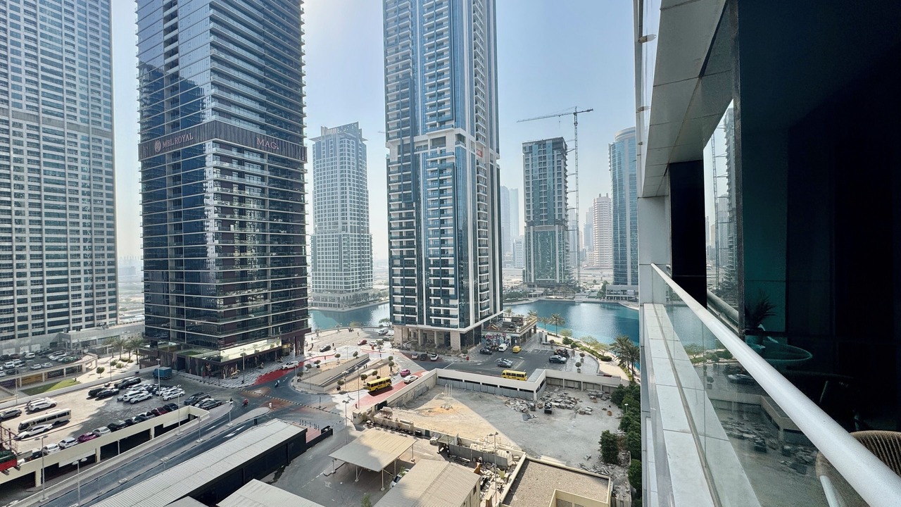 Photo of Patio Balcony in Jumeirah Lake Towers