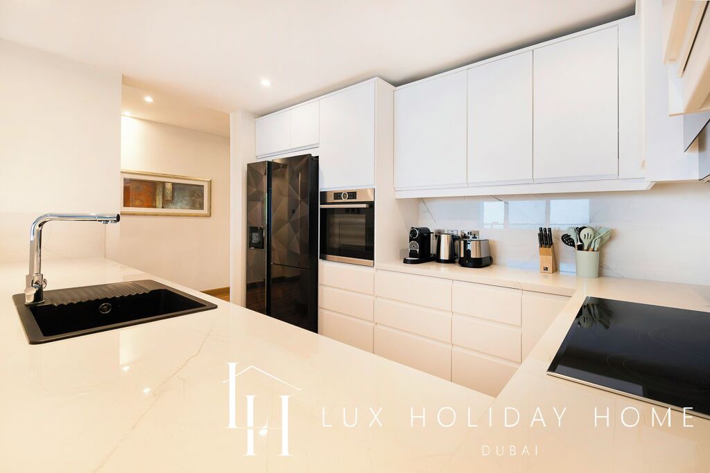 Photo of Kitchen in Jumeirah Lake Towers