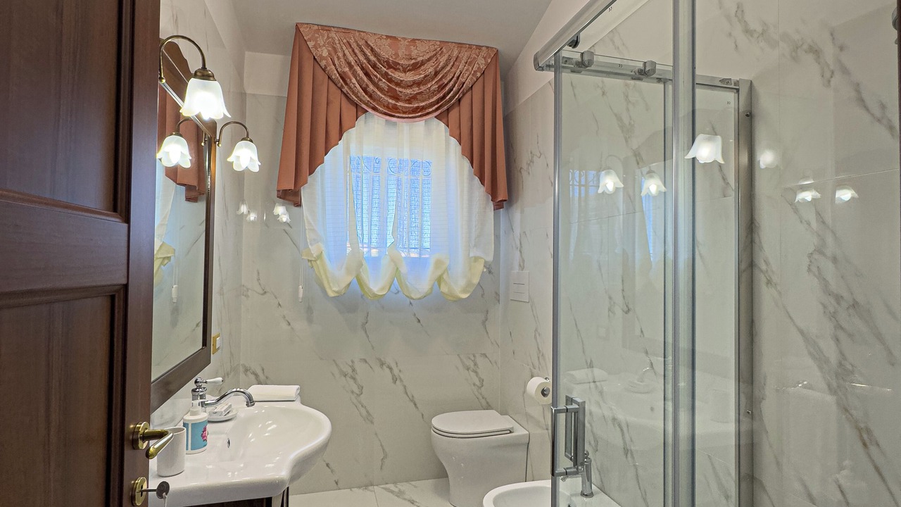 Photo of Bathroom in Guglionesi