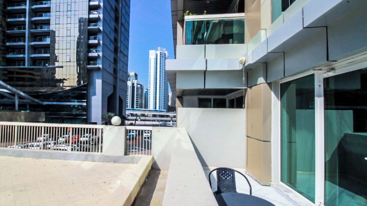 Photo of Patio Balcony in Jumeirah Lake Towers