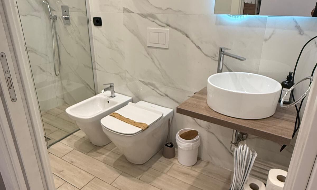 Photo of Bathroom in Mergellina
