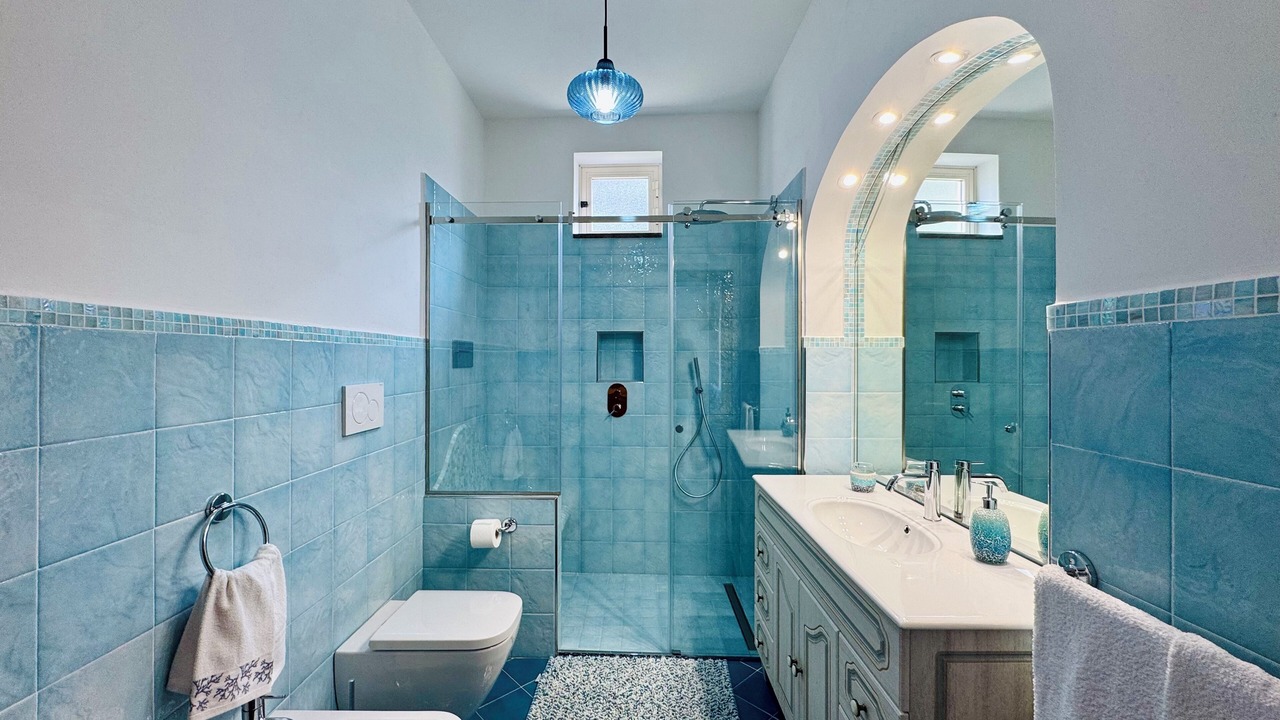 Photo of Bathroom in Montepertuso