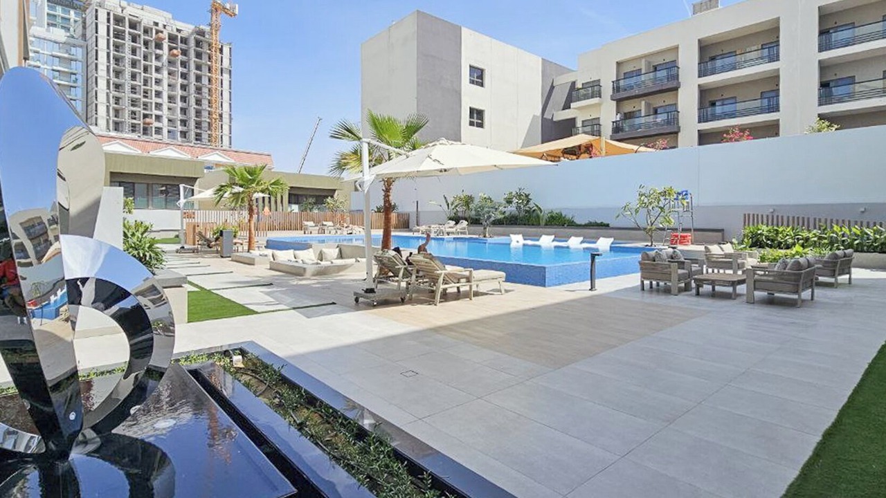 Photo of Outdoor in Jumeirah Village Circle