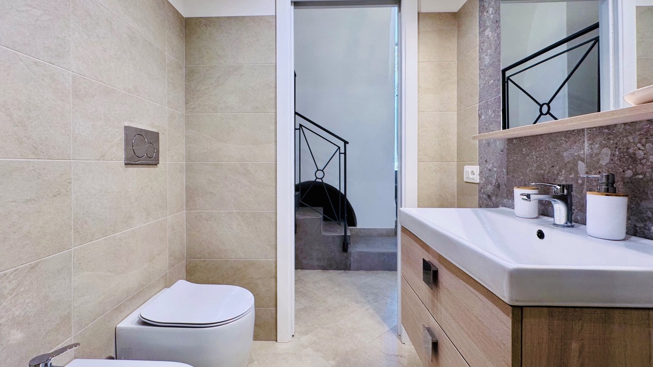 Photo of Bathroom in Meta