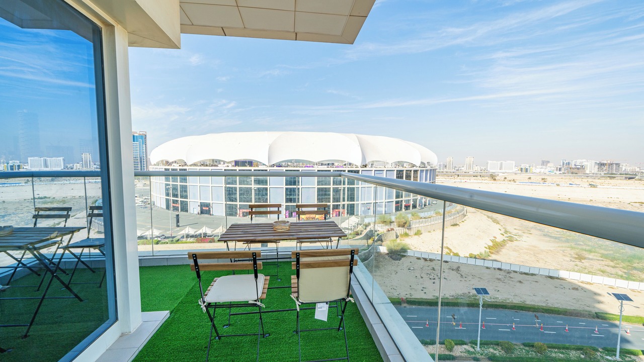 Photo of Patio Balcony in Dubai Sports City