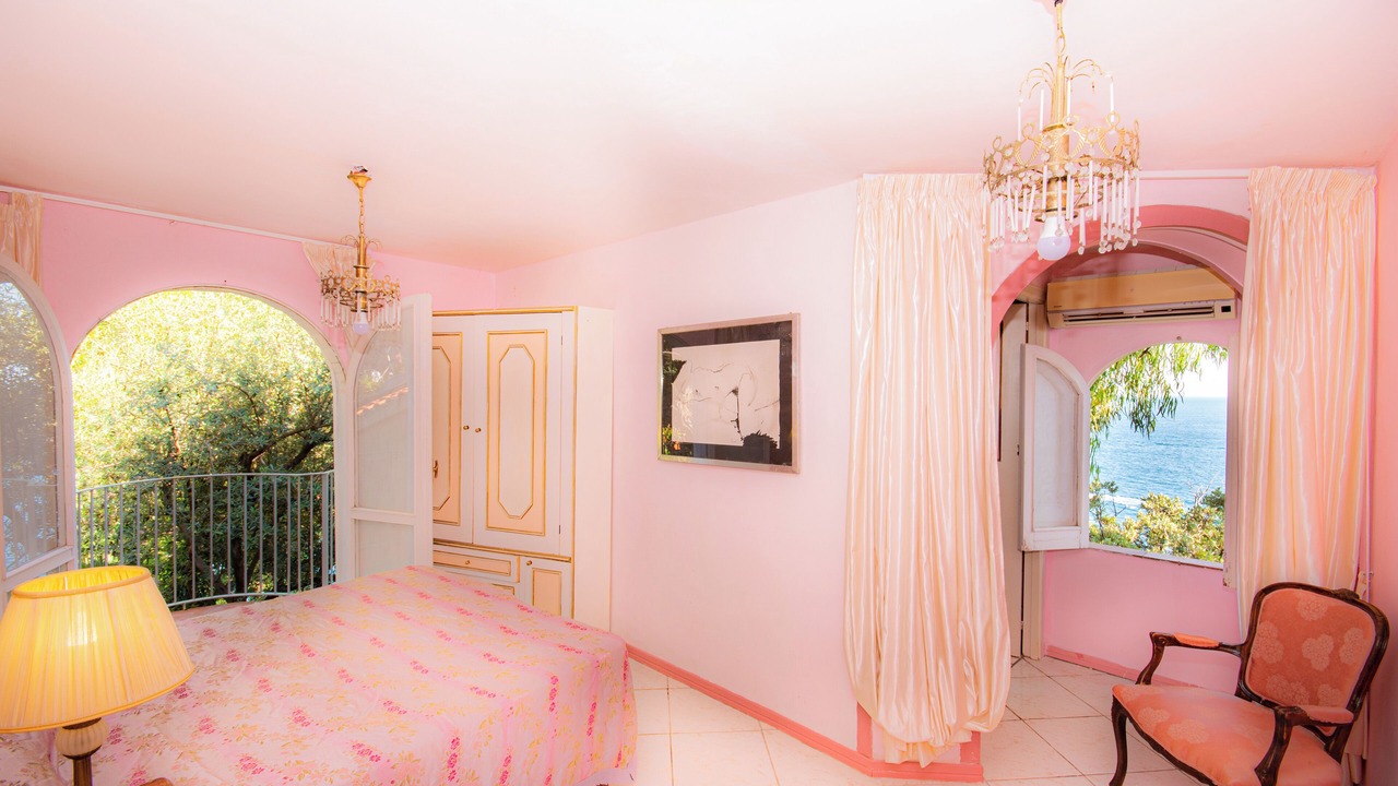 Photo of Bedroom in Furore
