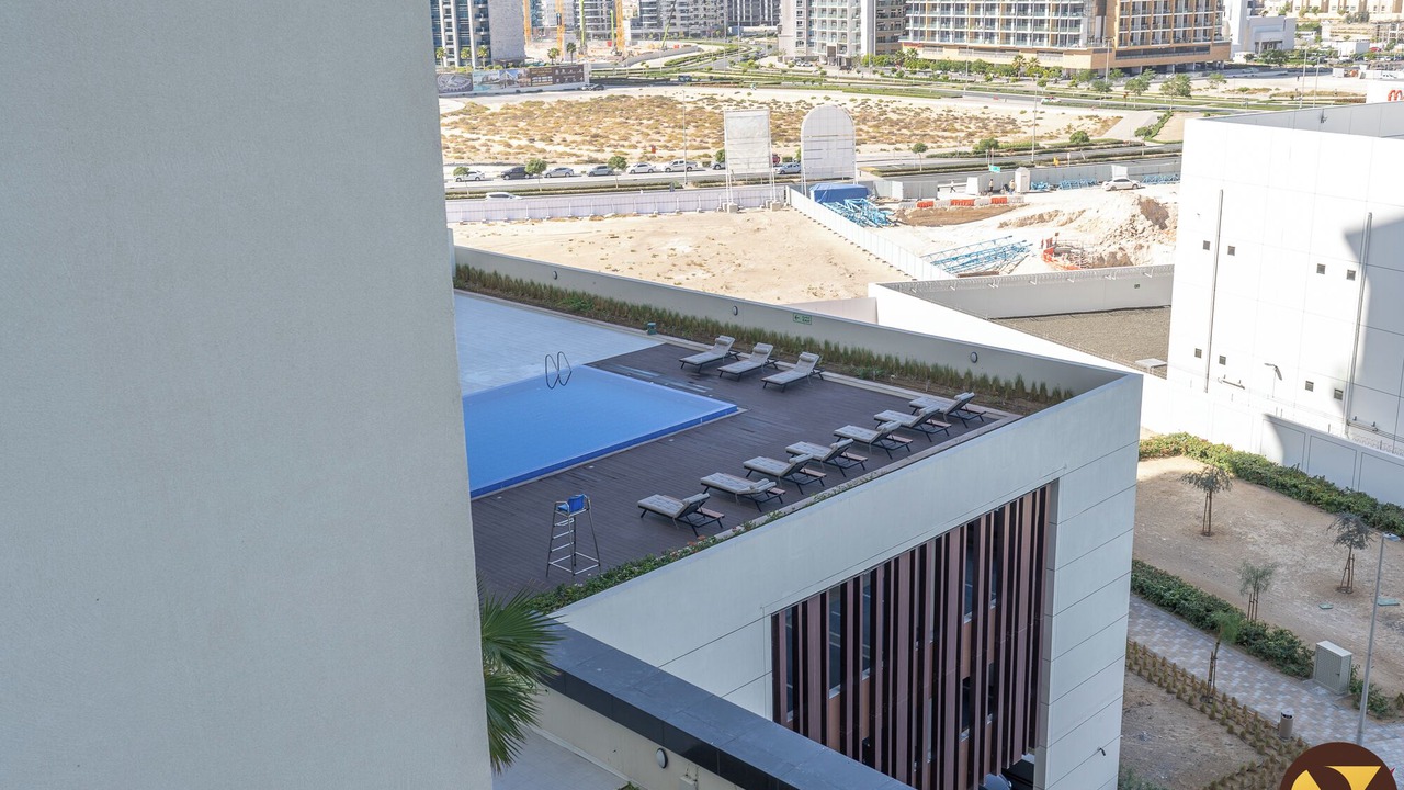 Photo of Patio Balcony in Al Barsha