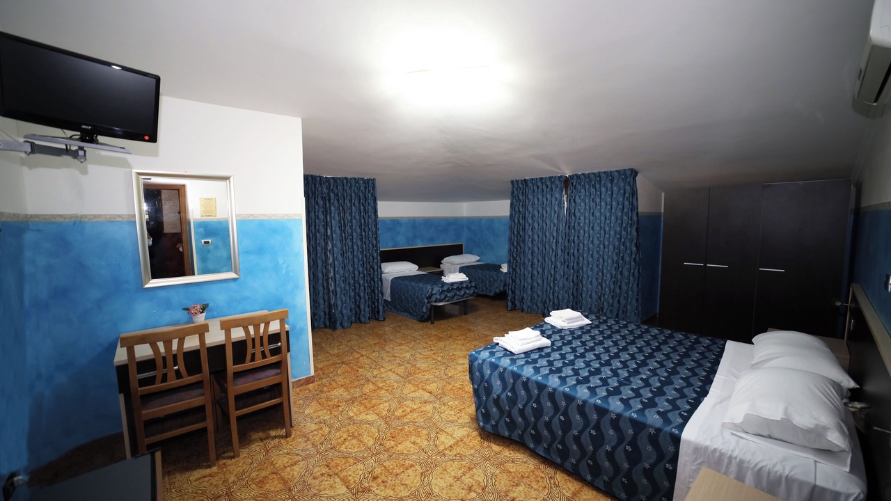 Photo of Bedroom in Tortora Marina