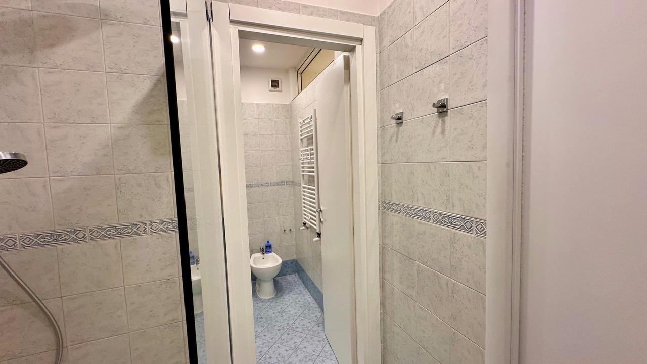 Photo of Bathroom in Mergellina