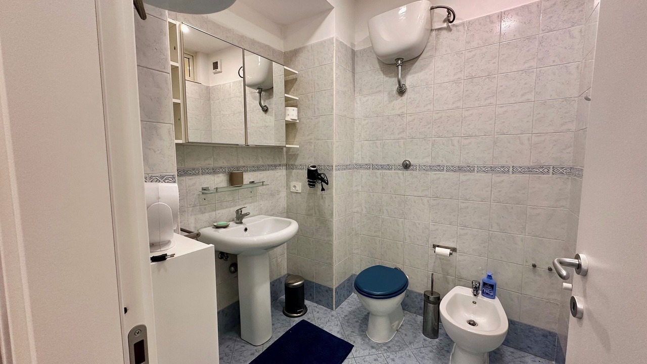 Photo of Bathroom in Mergellina