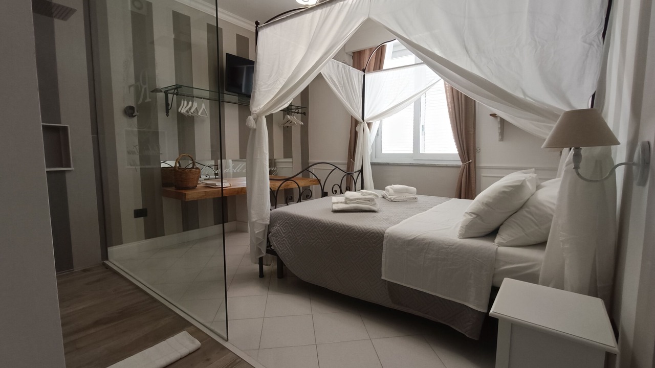 Photo of Bedroom in Baia
