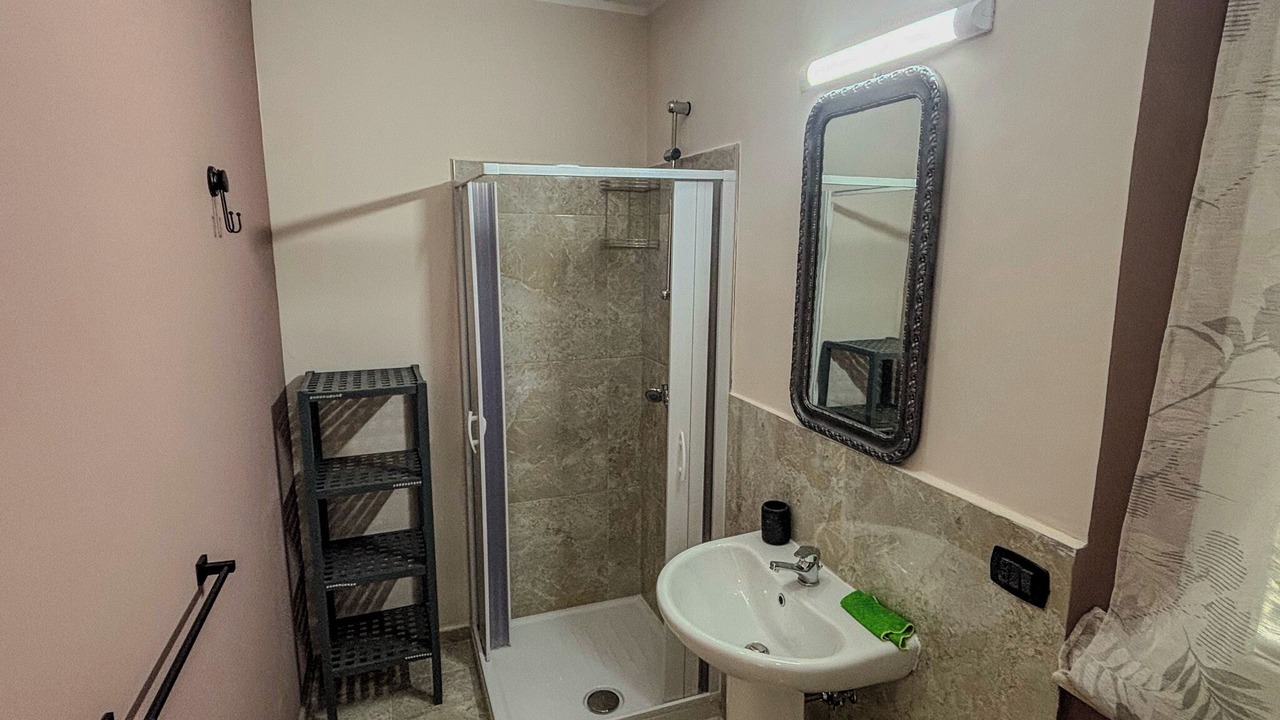 Photo of Bathroom in Oppido Mamertina