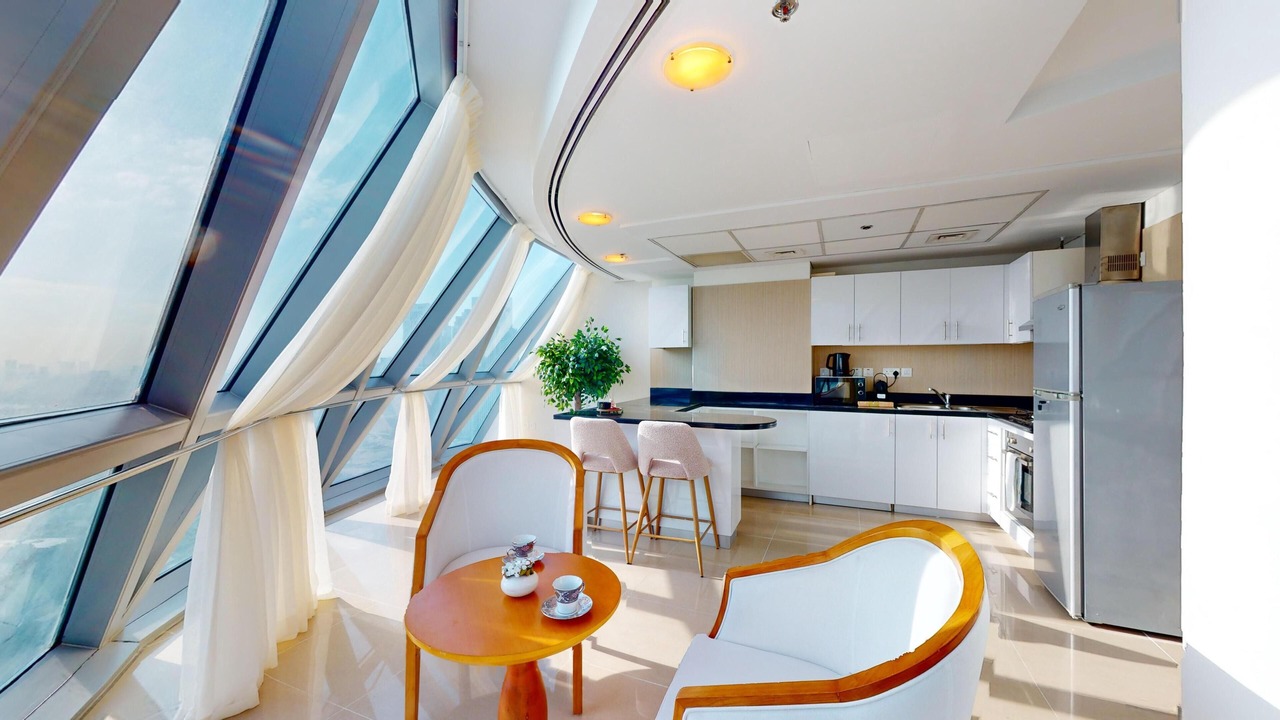 Photo of Kitchen in Trade Center