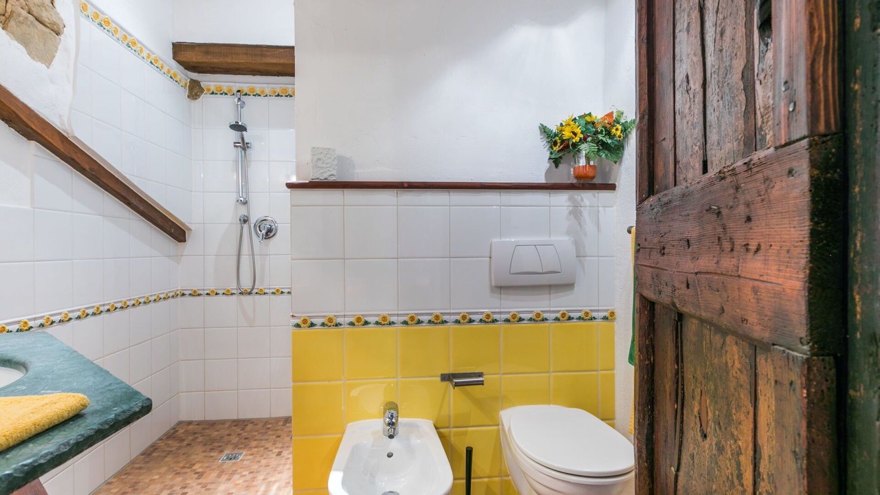 Photo of Bathroom in Moncioni