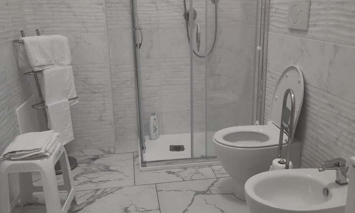 Photo of Bathroom in Catanzaro Lido