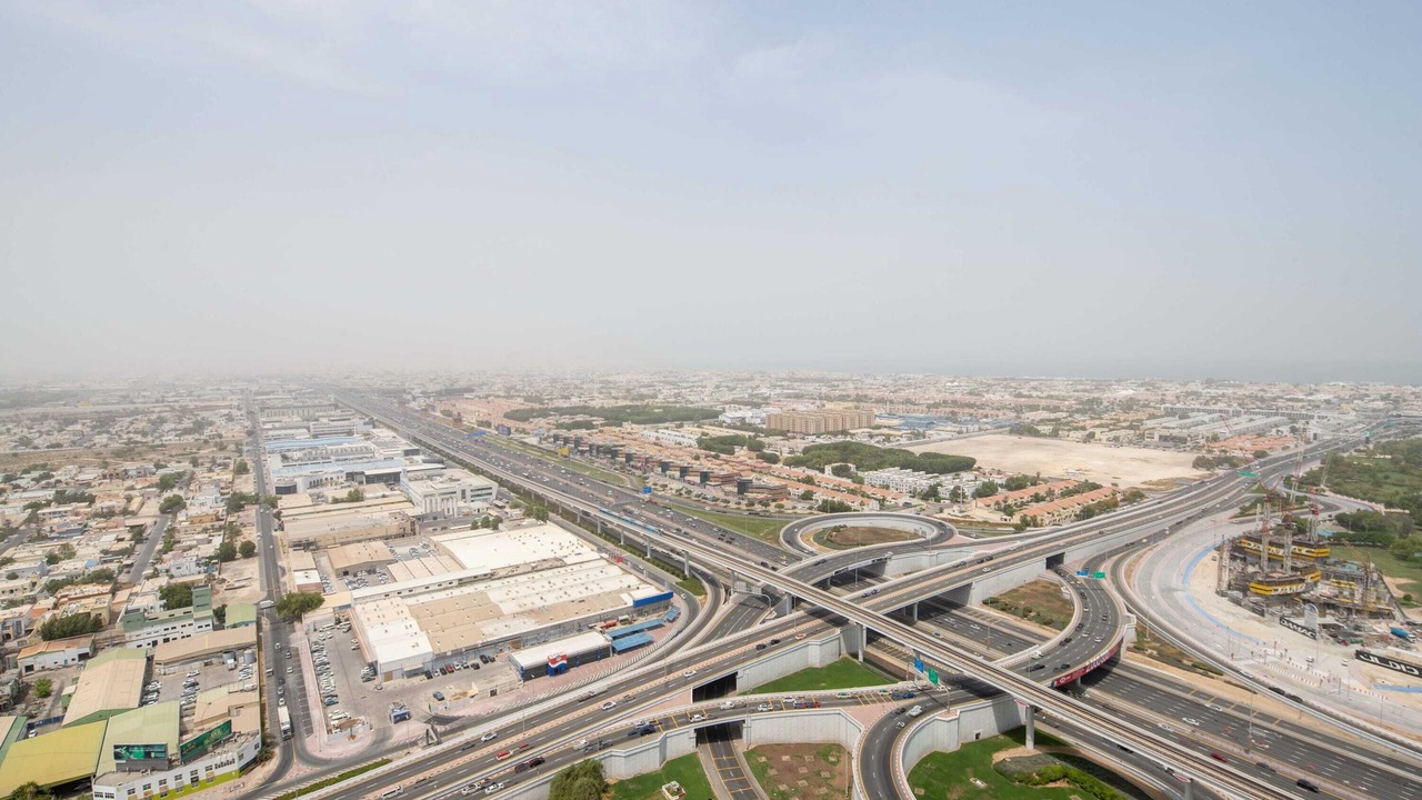 Photo of Others in Sheikh Zayed Road