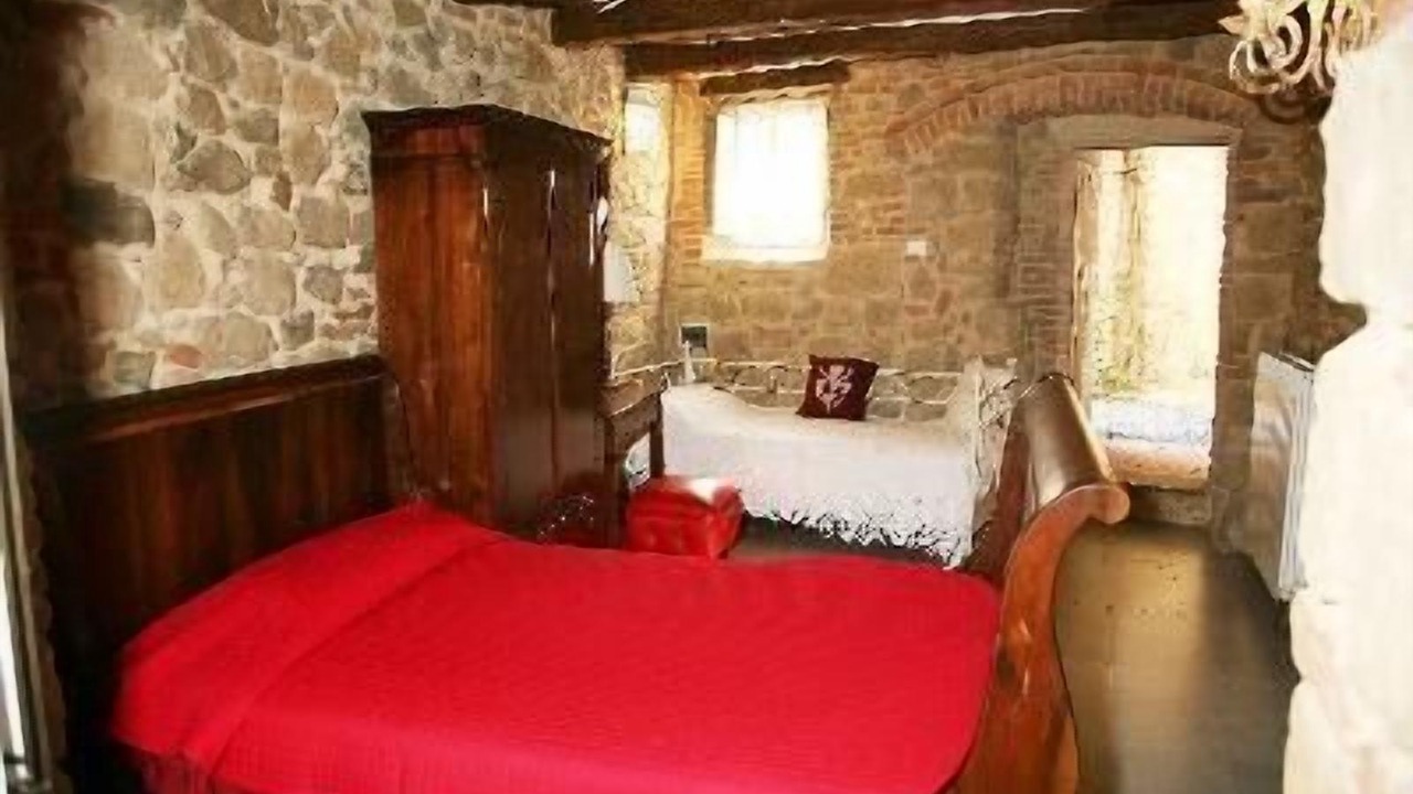Photo of Bedroom in Monticchiello