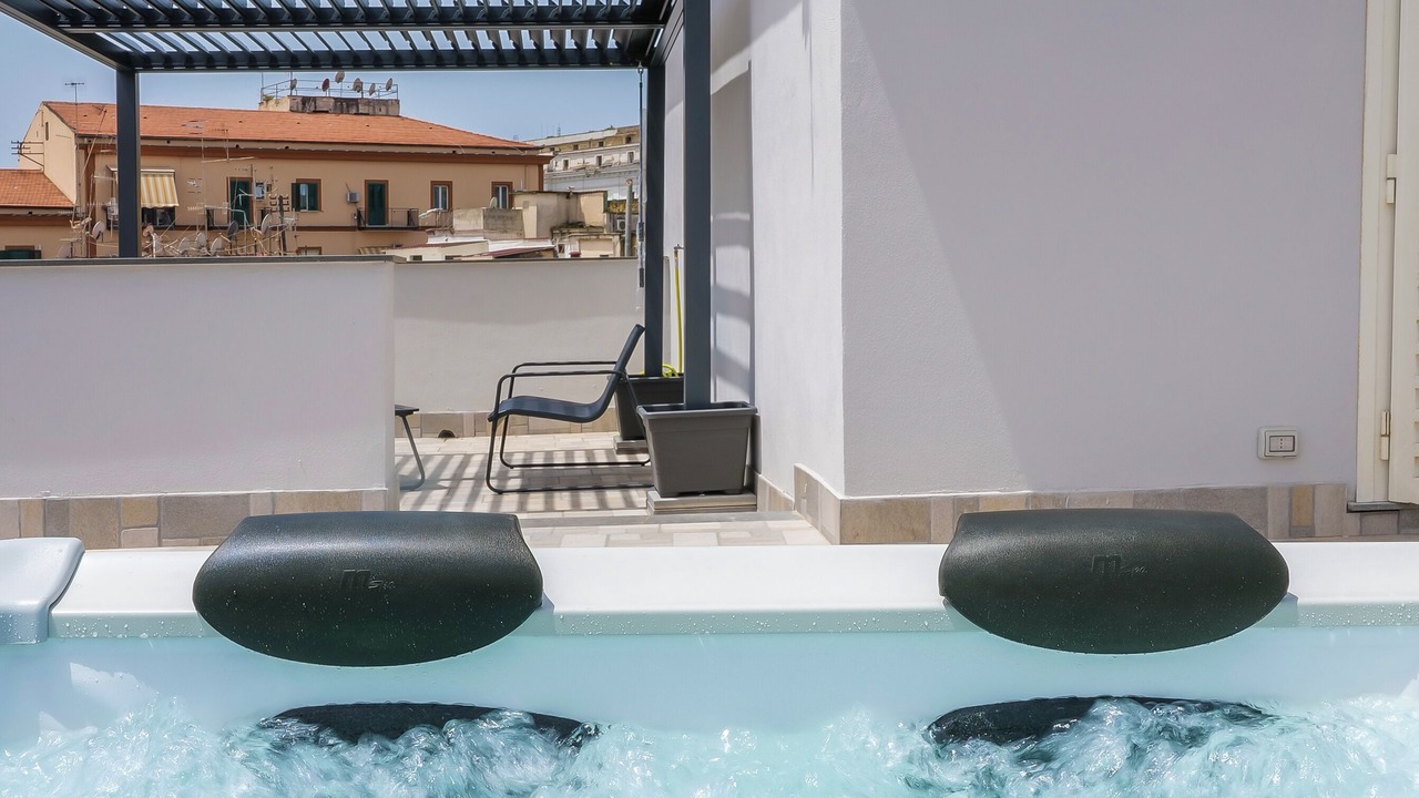 Photo of Patio Balcony in Naples