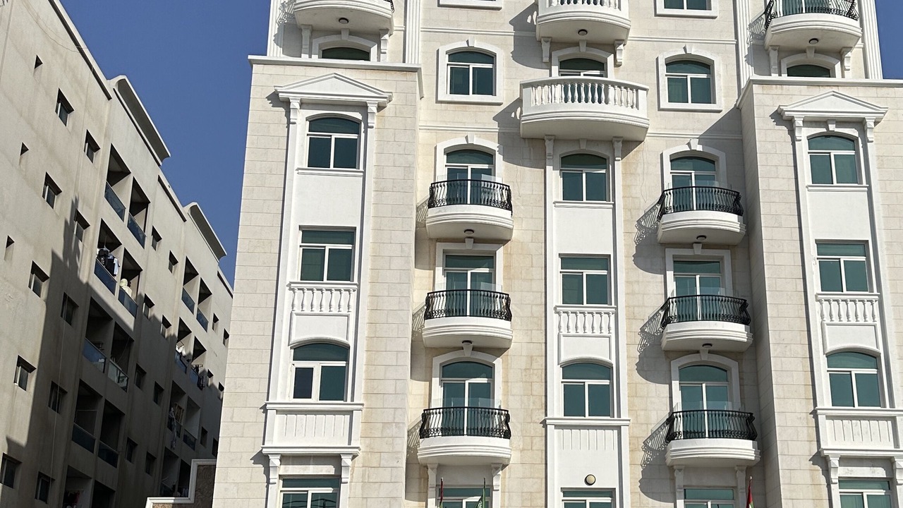 Photo of Outdoor in Al Barsha 1